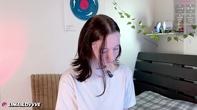 Snapshot of LimaLexxx chatting on March 2026 02:18:01 AM LimaLexxx online show from March 2026 02:18:01 AM