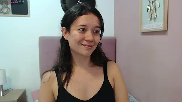 Snapshot of lanna_1878 chatting on February 2025 04:35:02 PM lanna 1878 online show from February 2025 04:35:02 PM