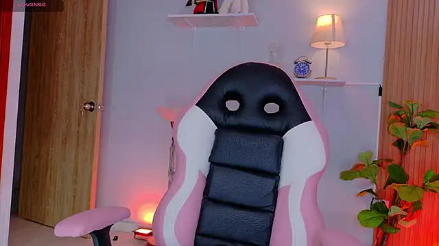 Chris parker27 online show from February 2026 11:37:02 AM