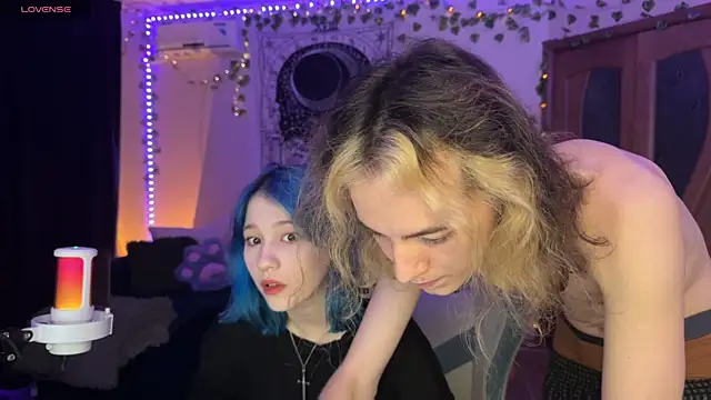 Snapshot of Traharaa chatting on February 2025 03:59:01 PM Traharaa online show from February 2025 03:59:01 PM