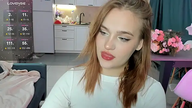 CarolineLovers online show from December 2024 11:51:01 PM