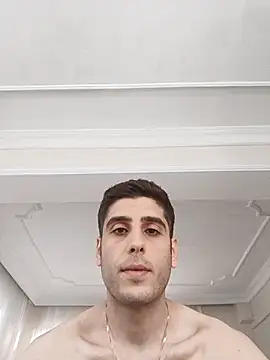 arenn1997 online show from October 2025 12:09:02 PM