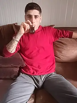 arenn1997 online show from March 2026 12:10:02 PM