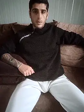 arenn1997 online show from April 2026 12:08:02 PM