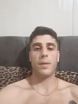 arenn1997 online show from May 2026 12:07:01 AM