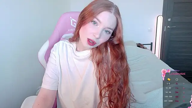 cinnabon girls online show from March 2026 12:43:02 PM