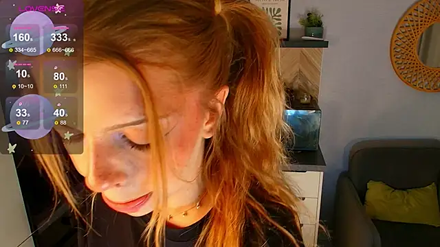 Snapshot of Hannah_Carr chatting on June 2026 05:17:02 PM Hannah Carr online show from June 2026 05:17:02 PM