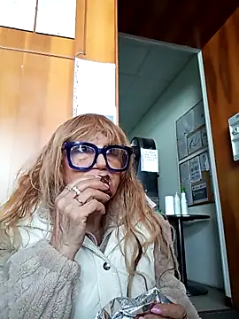 eva2023sexy online show from February 2025 11:39:02 AM