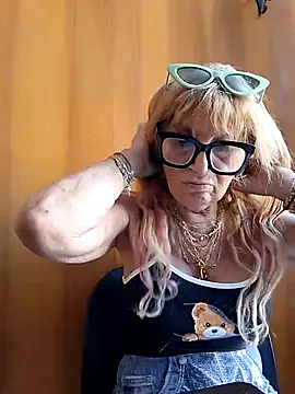Snapshot of eva2023sexy chatting on May 2026 01:08:01 PM eva2023sexy online show from May 2026 01:08:01 PM
