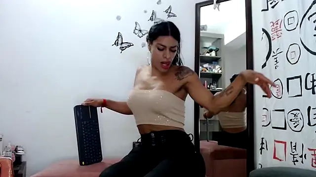 Snapshot of golositha29 chatting on October 2025 09:48:01 PM golositha29 online show from October 2025 09:48:01 PM