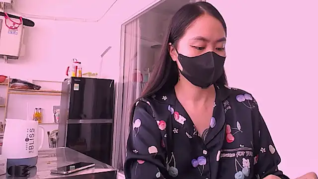 witch-39 online show from October 2025 05:57:02 AM