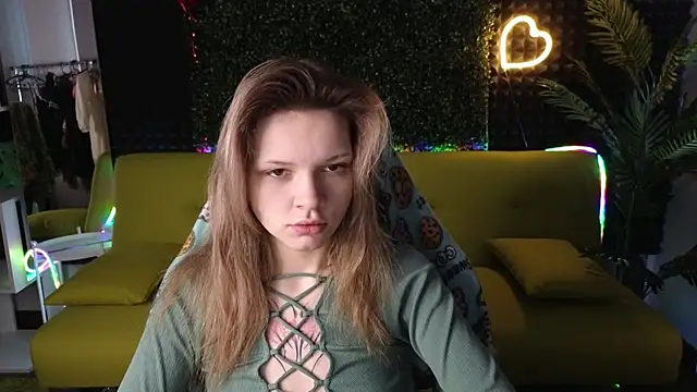 LitaBrom online show from March 2025 01:43:01 AM