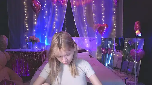 LitaBrom online show from February 2026 10:03:02 AM