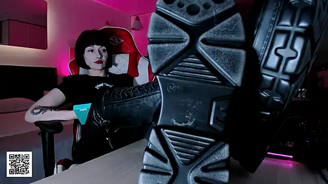  Goddess Misha  online show from November 2025 09:09:01 PM