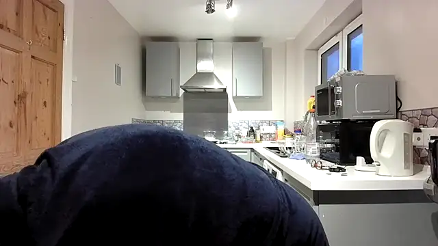 jimmybenido online show from February 2026 05:42:01 PM