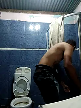 Snapshot of Cristian-2024 chatting on December 2024 03:29:01 AM Cristian-2024 online show from December 2024 03:29:01 AM