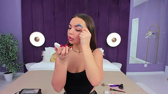 CamillaLarson online show from February 2025 03:09:02 AM