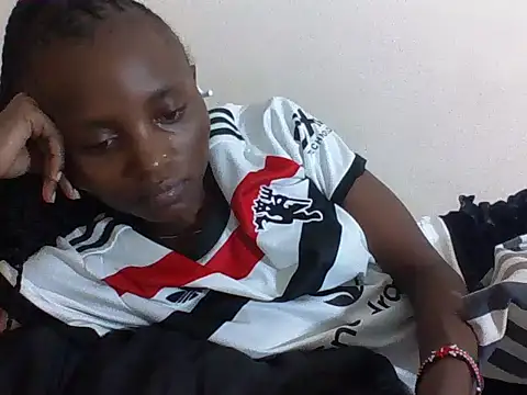 SexyNeedle22 online show from October 2025 09:15:01 PM