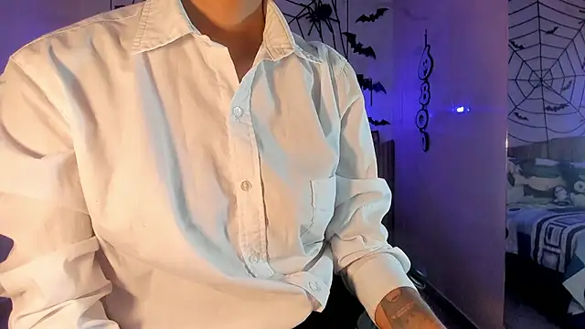 IamNayuta online show from October 2025 07:43:01 PM