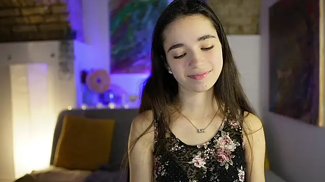 Gia Paige18 online show from December 2024 12:43:02 PM