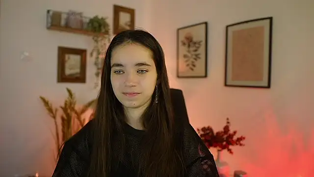 Gia Paige18 online show from October 2025 08:22:01 AM