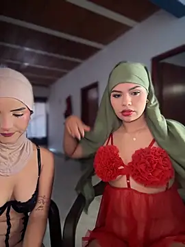 lalilamassu1 online show from November 2025 06:57:02 PM