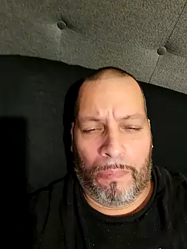 Just2much online show from December 2025 01:16:02 PM