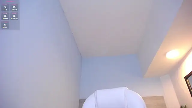 Violetta rainbow online show from February 2025 11:18:02 AM