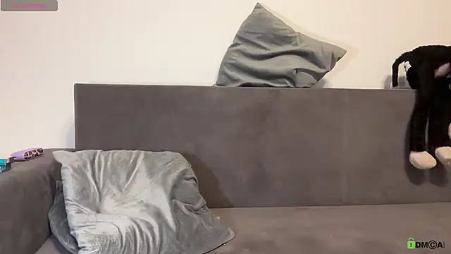 FoxyZen online show from October 2025 07:57:02 PM