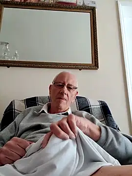 cutaboverest online show from May 2026 10:12:02 AM