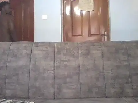 Snapshot of Tonedom chatting on October 2025 06:12:01 AM Tonedom online show from October 2025 06:12:01 AM