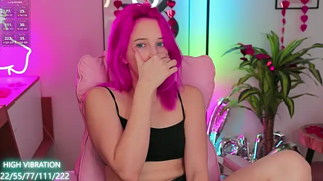 Selena Lily online show from February 2025 10:07:01 AM
