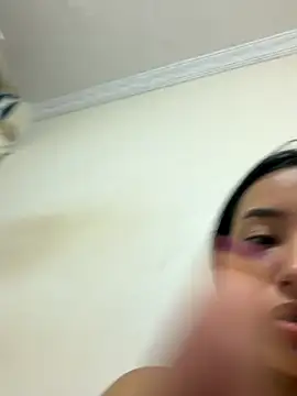 AniEvans  online show from November 2025 02:06:01 AM