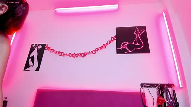 Little Naughtty online show from February 2025 05:30:01 AM