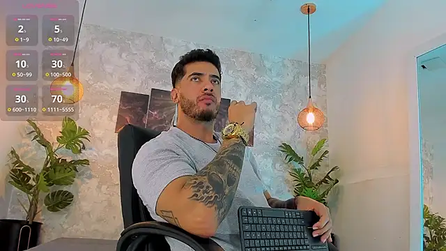 Snapshot of Nate_franco chatting on June 2026 04:45:01 AM Nate franco online show from June 2026 04:45:01 AM