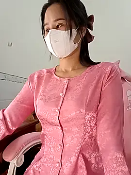    Erin    online show from February 2026 02:26:01 AM