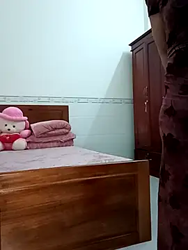    Erin    online show from March 2026 02:38:02 AM