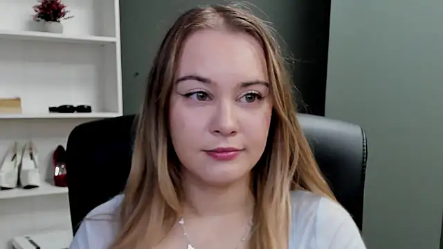 kitty valeria online show from January 2026 07:46:02 AM