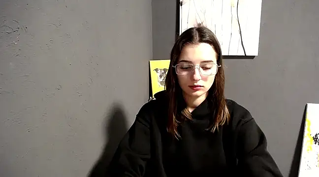 lady olivia  online show from December 2024 01:24:01 PM