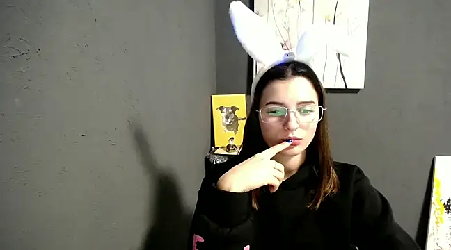 lady olivia  online show from December 2024 04:26:01 PM