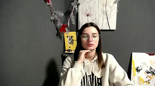 lady olivia  online show from December 2024 02:12:01 PM