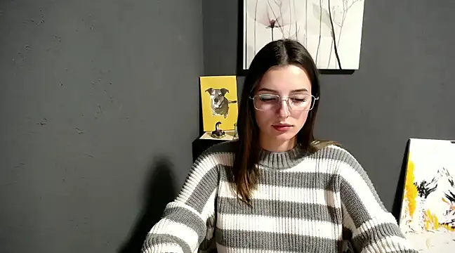 lady olivia  online show from February 2025 05:44:01 PM