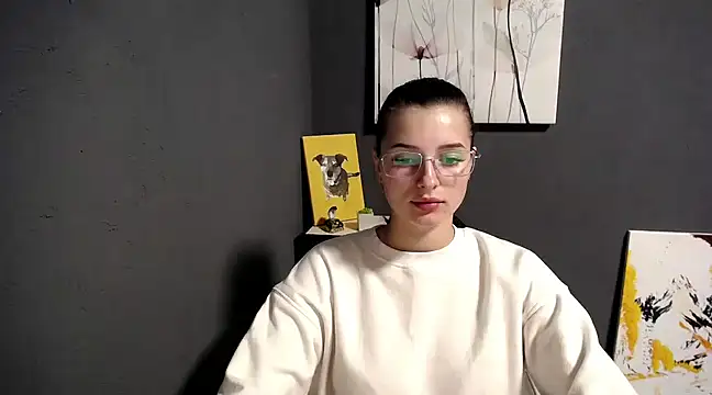 lady olivia  online show from February 2025 01:42:01 PM