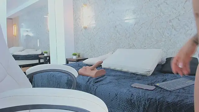 ximena case online show from September 2025 12:19:01 PM