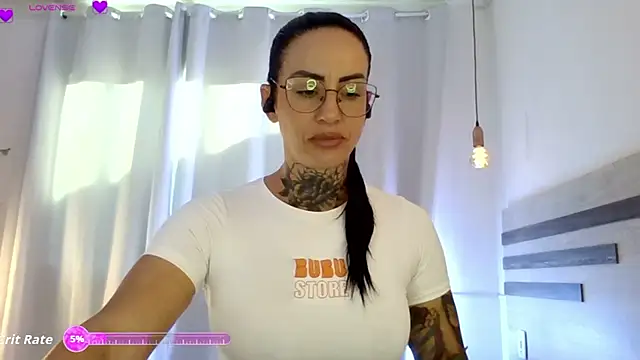 YasmimBrasil online show from December 2025 09:15:01 AM