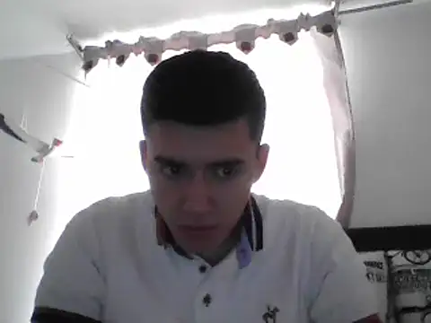 Snapshot of Estebitan_vm chatting on January 2025 01:41:02 PM Estebitan vm online show from January 2025 01:41:02 PM