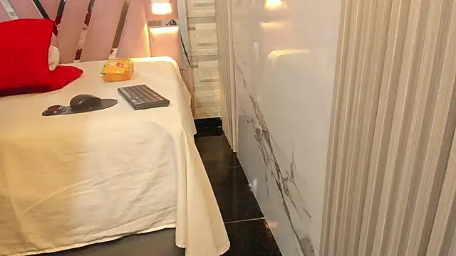 ebony priincess online show from January 2026 01:33:02 AM