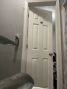 Snapshot of CamGirlLeanna chatting on March 2025 11:49:02 AM CamGirlLeanna online show from March 2025 11:49:02 AM