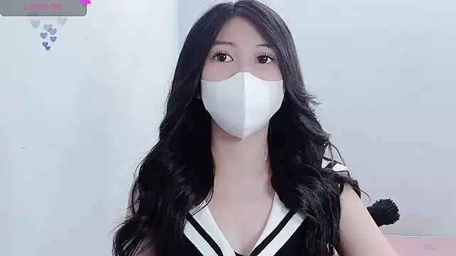 tanhxiu online show from October 2025 01:39:02 PM