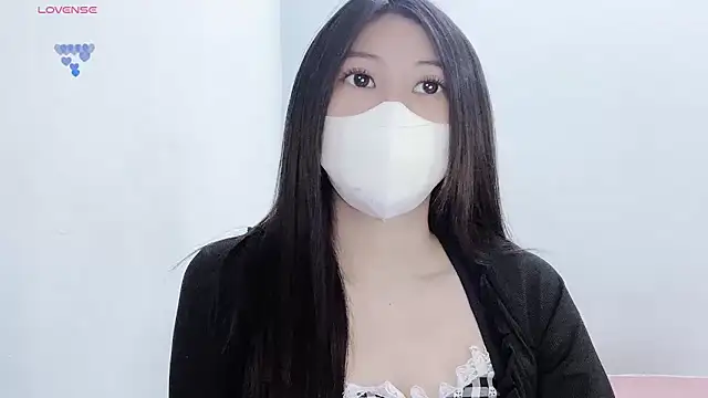 tanhxiu online show from December 2025 02:44:02 PM